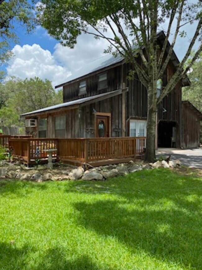 Building Photo - 650 Bluff Ridge Ct