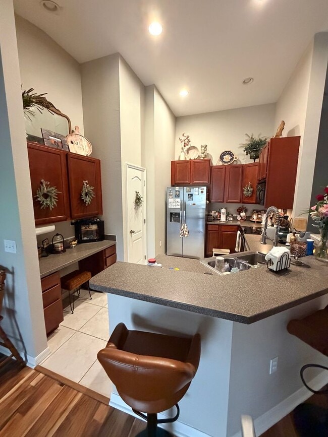 Building Photo - 2319 Tanbark Ridge Pl