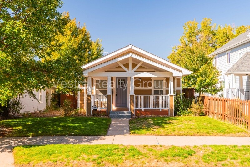 Foto principal - 3135 S Pennsylvania St