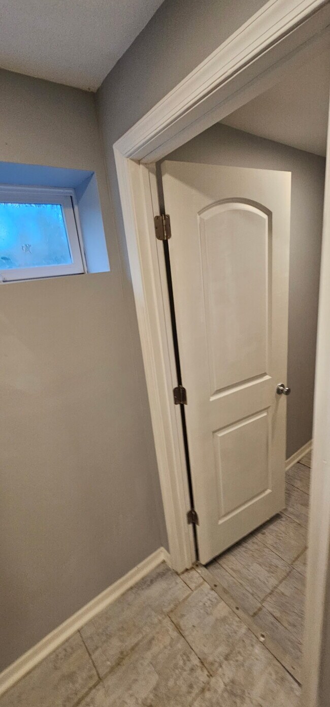 Foto del edificio - 132 Chesterfield Ave