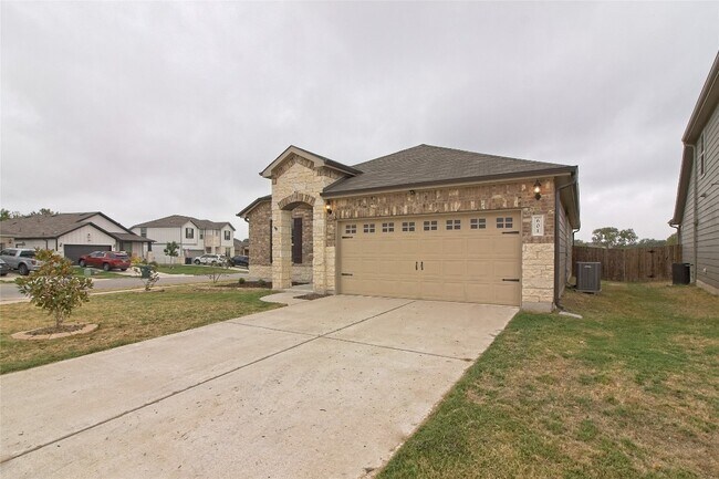 Foto del edificio - 601 Hummingbird Ln