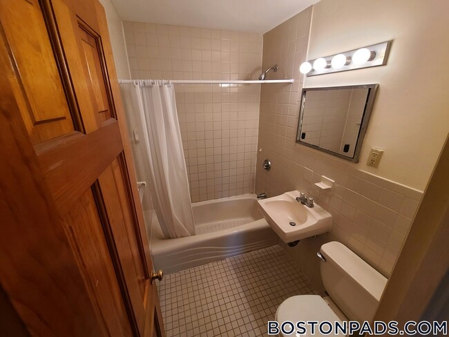 Foto del edificio - 266 Grove St