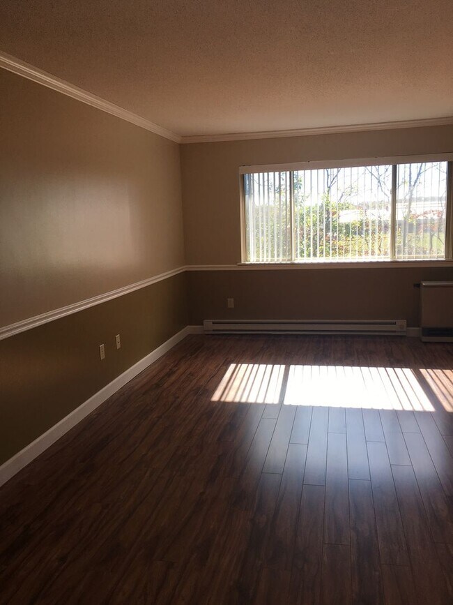 Foto del edificio - 92 Quarry Hl Rd