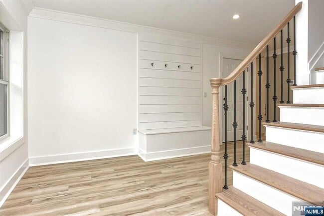 Building Photo - 108 Collignon Way