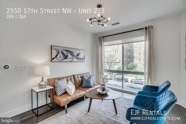 Building Photo - Stunning Modern Two Bedroom W/Private Pati...