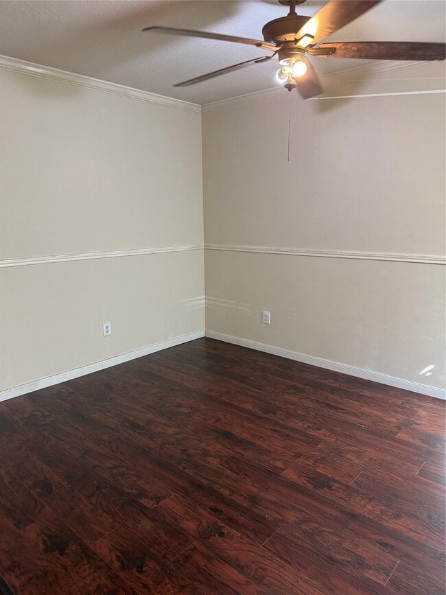 Building Photo - 1330 Reedpoint Dr