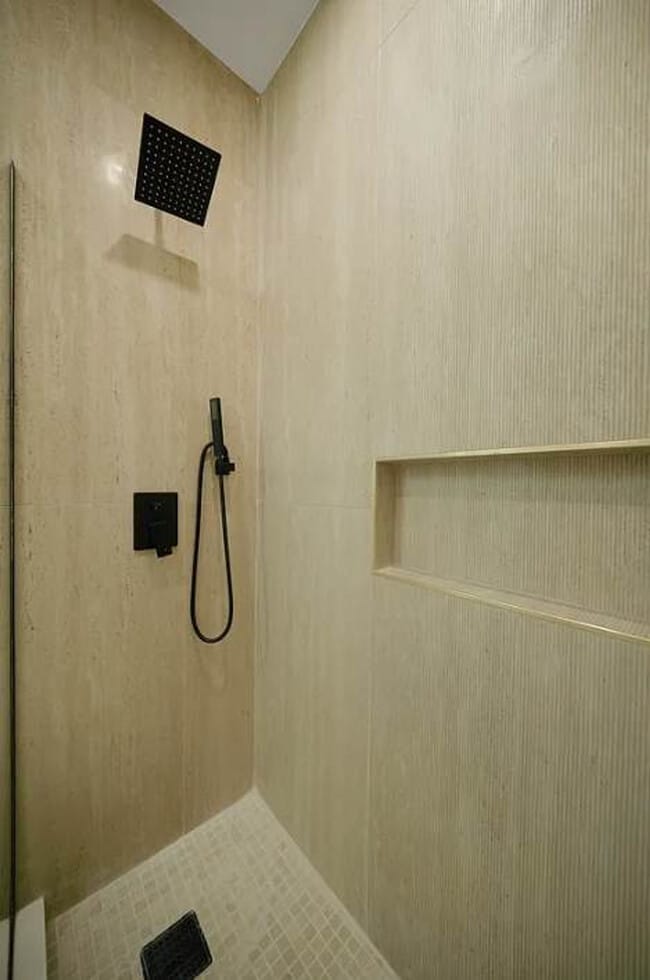 Foto del edificio - 19 St Marks Pl