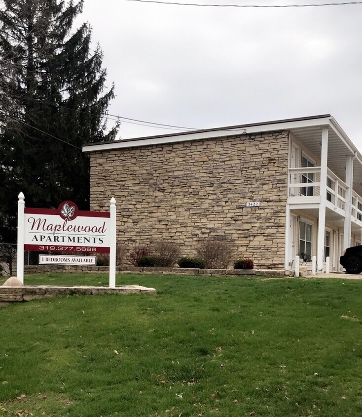 Primary Photo - 1420 Oakland Rd NE