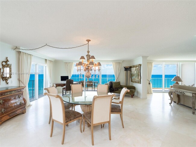 Building Photo - 4200 S Ocean Blvd