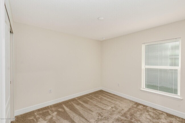 Foto del edificio - 1306 Potenza Dr