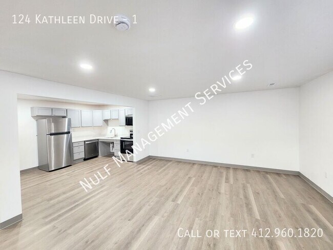 Foto del edificio - 124 Kathleen Dr