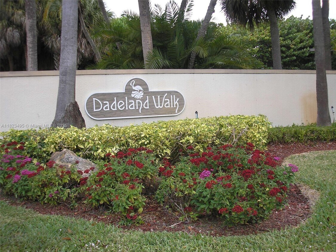 Foto principal - 8129 SW 87th Terrace