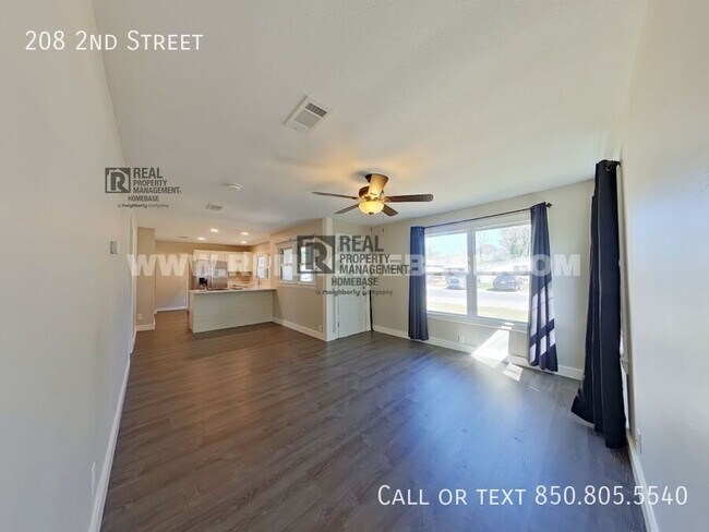 Foto del edificio - 208 2nd St