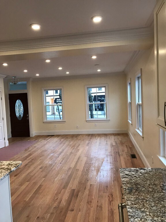 Foto del edificio - 157 Hampshire St