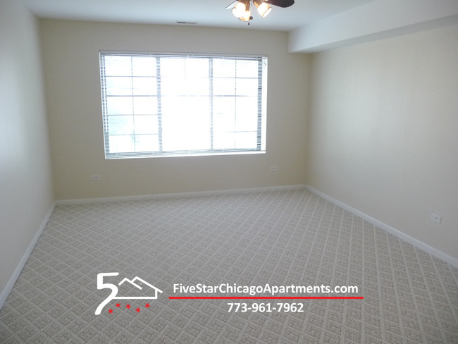 Building Photo - 8255 Skokie Blvd