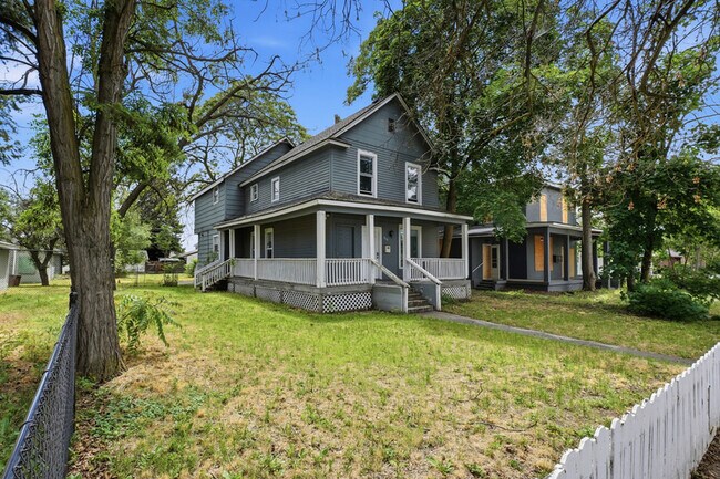 Building Photo - 314 E Ermina Ave