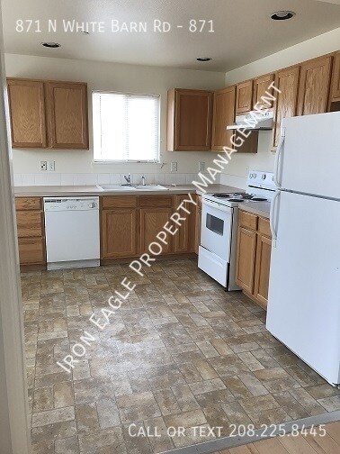 Foto del edificio - 871 N White Barn Rd
