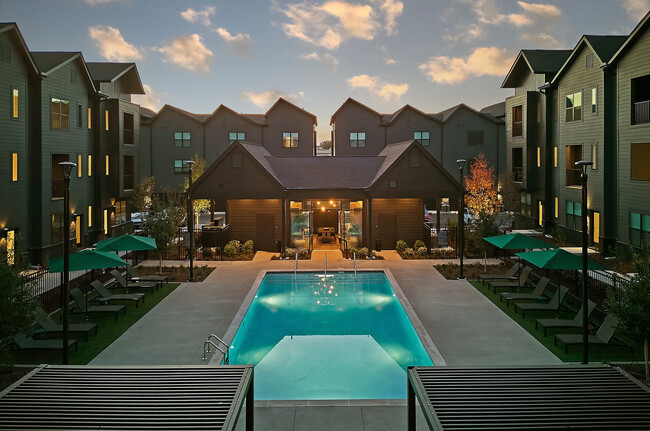 OXENFREE_NASHDJI_0056-2.jpg REV - Oxenfree WeHo