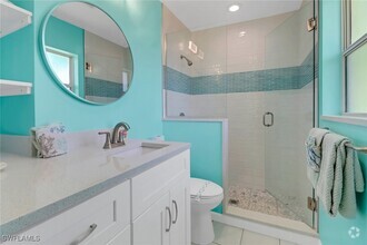 Building Photo - 2567 Cay Cove