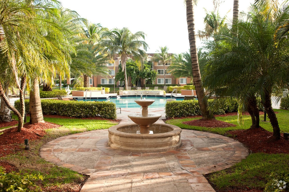 New River Cove Apartments Rentals Davie, FL