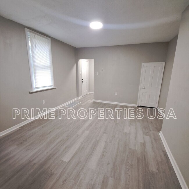 Foto del edificio - 3260 Richardson Ave