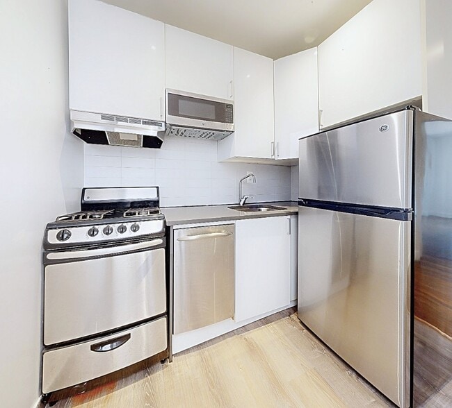 Building Photo - 30th Street