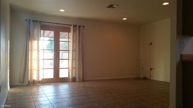 Foto del edificio - 1757 Driftwood Dr