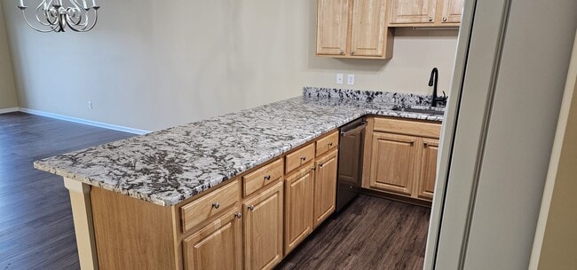 Building Photo - 5113 Minuteman Ln