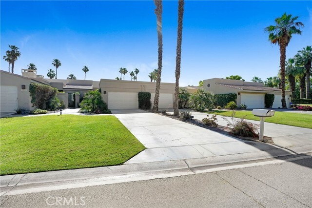 Building Photo - 39856 Narcissus Way