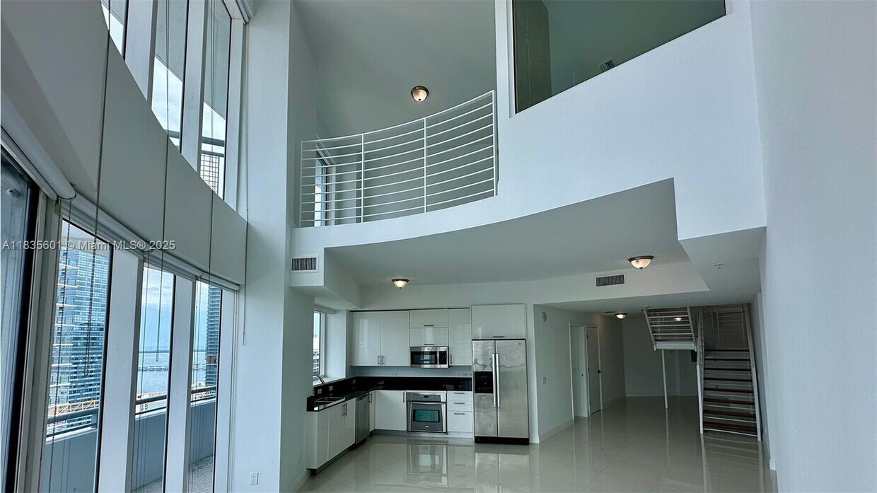 Foto principal - 60 SW 13th St