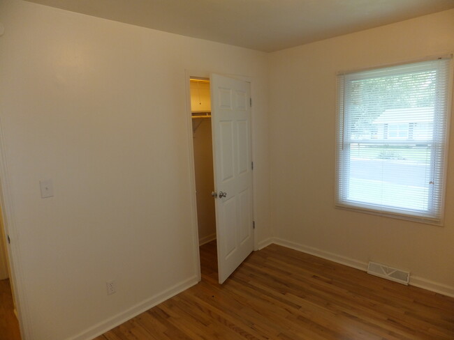 Bedroom - 2323 E Bearfield Subdivision