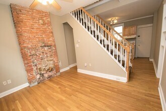 Building Photo - 1606 Rodman St