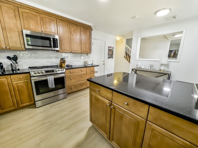 Photo - 235 Cardinal Medeiros Ave Townhome