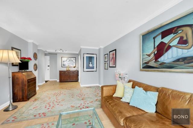 Primary Photo - 1 bedroom in New York NY 10028