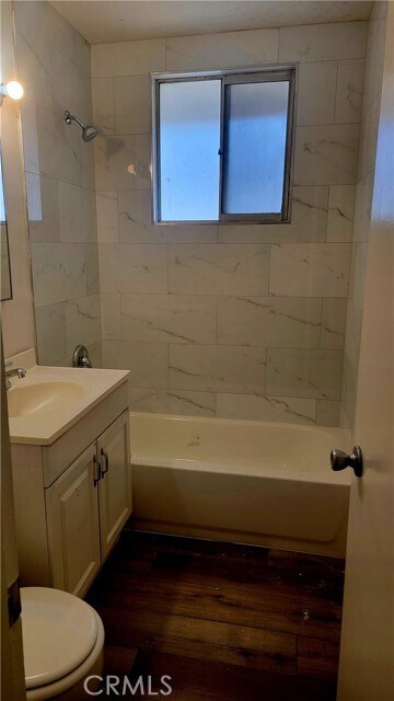 Foto del edificio - 1955 W Houston Ave