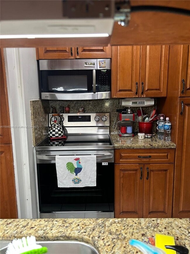 Foto del edificio - 15665 SW 74th Cir Dr