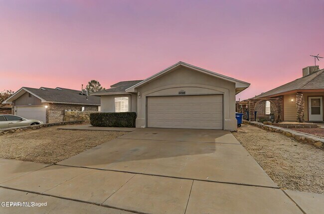 Building Photo - 11764 Balladeer Ave