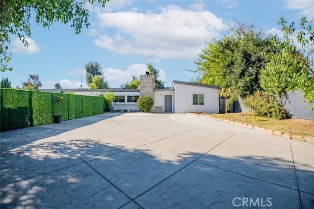 Foto del edificio - 8561 Orion Ave