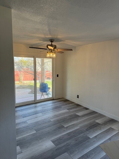 Foto del edificio - 605 N Rd 37