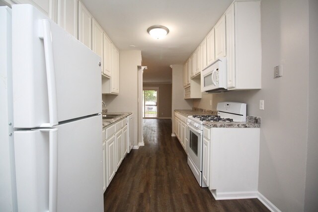 Foto del edificio - 1980 Tall Oaks Dr