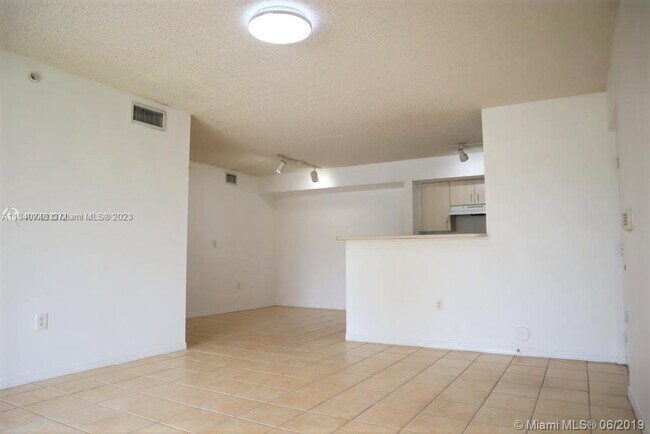 Foto del edificio - 711 SW 111th Way