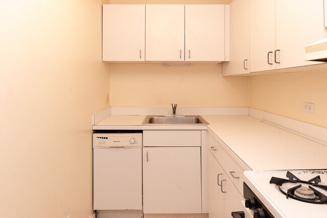 Foto del edificio - 622 W Wellington Ave