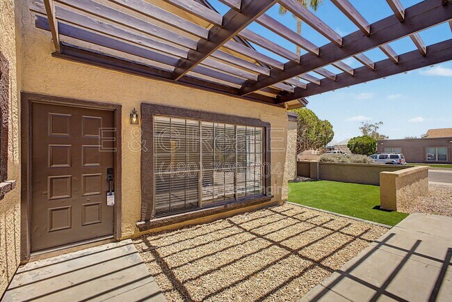 Foto del edificio - 4208 W Villa Maria Dr