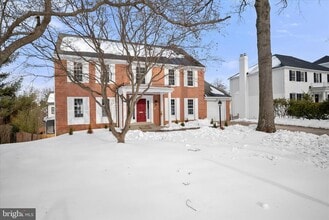 Building Photo - 7507 Elmore Ln