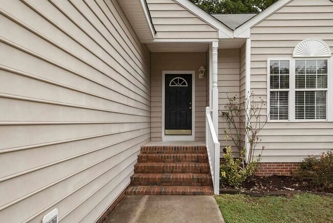 Foto del edificio - 3 Bedroom Ranch Near NCSU
