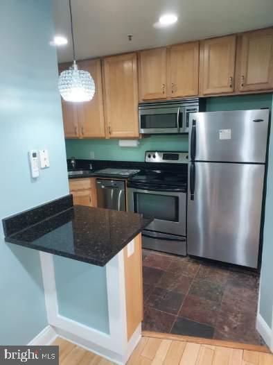 Foto del edificio - 33 KENNEDY St NW