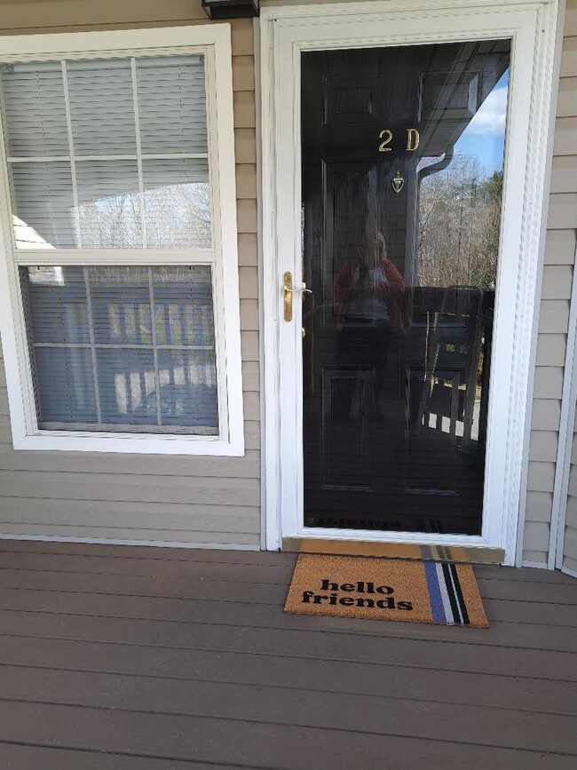 front door - 2670 Ingleside Dr