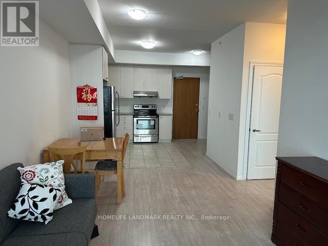 Photo du bâtiment - 8323 Kennedy Rd