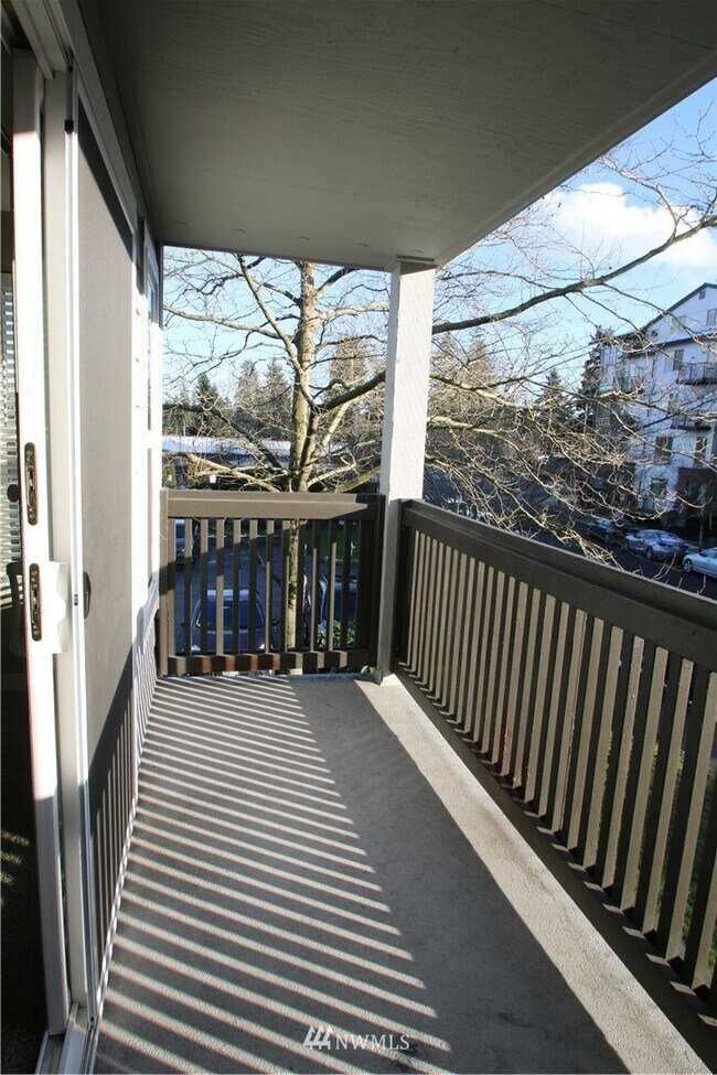 Foto del edificio - 6700 NE 182nd St