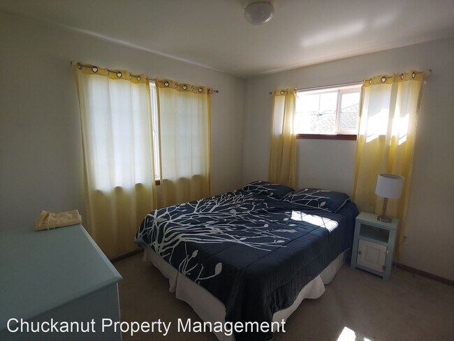 Foto del edificio - 3 br, 2.5 bath House - 4721 Bedford Ave.